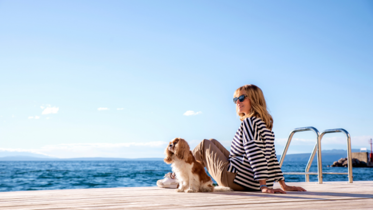 famille avec chien en vacances : ce qu'ils veulent vraiment